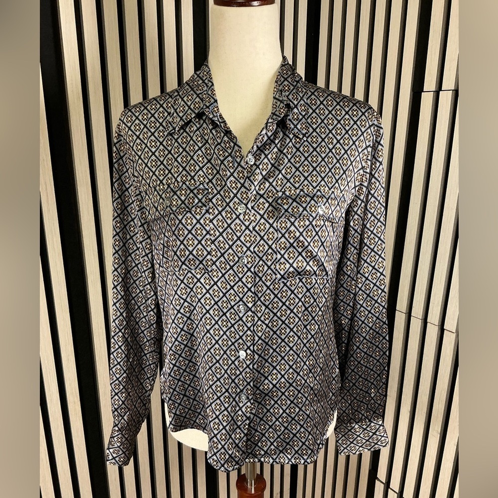 The Limited Women’s 100% silk Diamond Pattern Shirt - Blue and Tan, Sz M